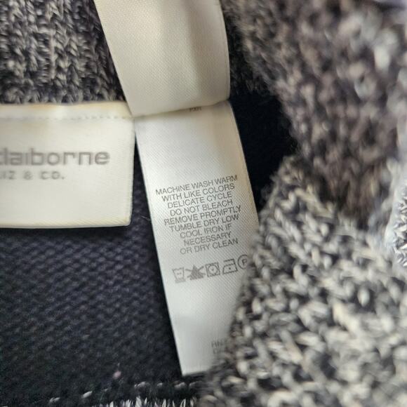 Liz Claiborne Womens Vintage Knit Turtleneck Sweater Size Medium Red Black Plaid - Picture 9 of 11